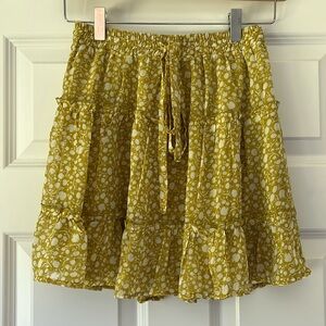 Sienna Sky size small skirt